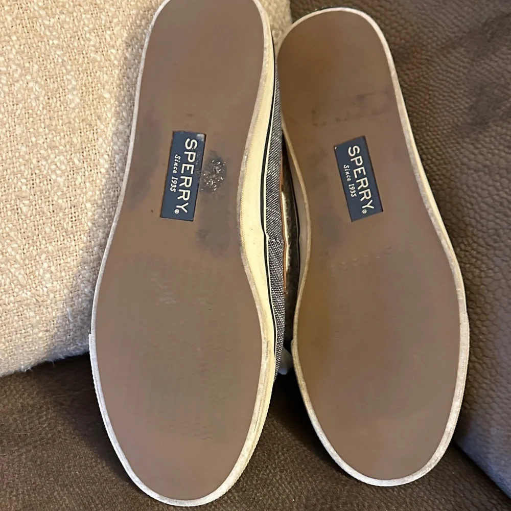Sperry’s (Wonen’s 8.5) - Picture 2 of 2